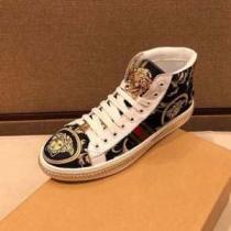 2026秋冬流行ファション ヴェルサーチ最高にCOOL秋冬新作 VERSACE 秋冬から人気継続中 ランニングシューズ シンプルに着こなしたい
