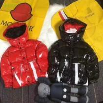 【2025秋冬】今きてる最先端ブランド モンクレール MONCLER  ダウンジャケット 2色可選 スタイリッシュなデザイン