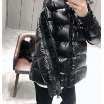 絶対おさえるべきカラーと最新 MONCLER 2026年秋冬に欠かせない モンクレール ダウンジャケット2色可選 寒い季節にピッタリの一枚