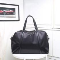 毎日はちょっとイイ秋冬新品 プラダファッショントレンドを早速チェック  PRADA ハンドバッグ 2026秋冬流行ファション.57.