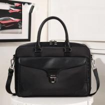 PRADA  2026秋、イチオシ上品 プラダ 新作アイテムが今年流 ハンドバッグ 今シーズン注目のアイテム.57.