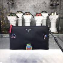ポーチ  オシャレスタイルが今年流 プラダ 今季トレンド抜け感新品 PRADA 2026-20秋冬取り入れやすい.57.
