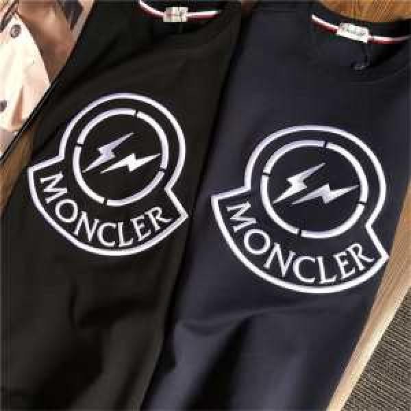 気になる2026年秋のファッション 人気の秋冬新作再登場 モンクレール MONCLER プルオーバーパーカー 2色可選