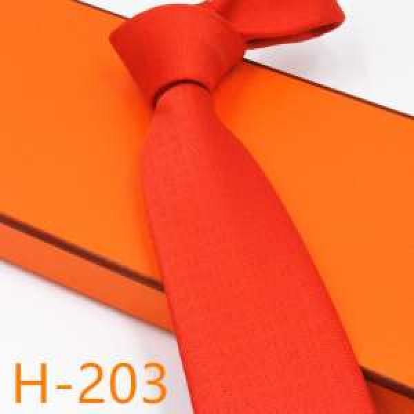 エルメスさわやかに新品おすすめ HERMES ネクタイ 2026-20秋冬トレンドファッション