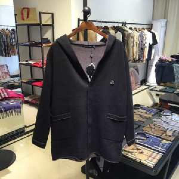 秋冬にピッタリ新作 おすすめ クロムハーツ コートメンズCHROME HEARTS 高級素材絶妙な着こなし カジュアルコーデ