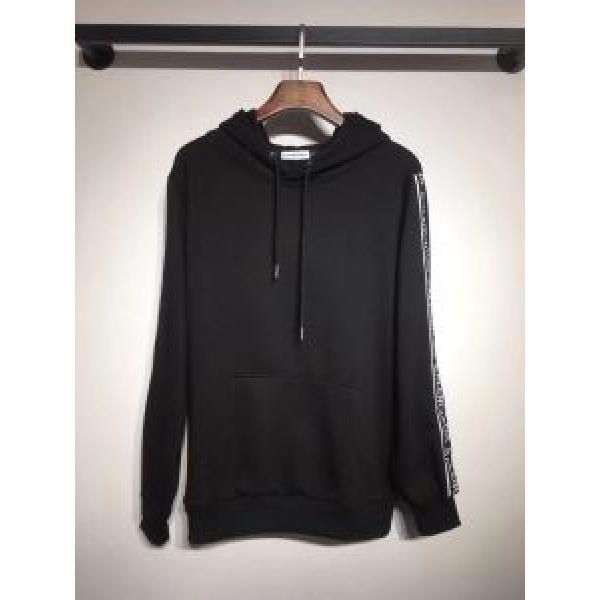 パーカー 2026トレンドファッション新品 バレンシアガ BALENCIAGA 秋こそ楽しめるアイテム