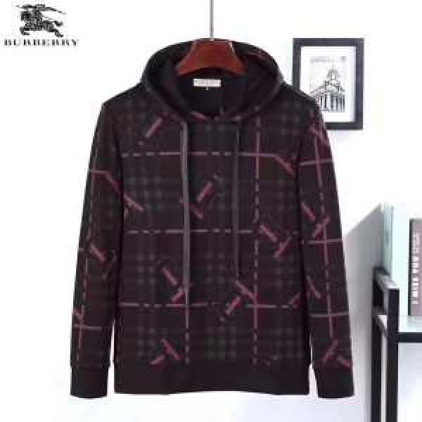 着心地もなめらかで快適 速報！2026年秋ファッショントレンド バーバリー BURBERRY パーカー