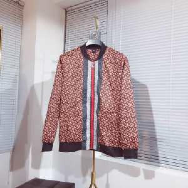 2026秋のファッショントレンドはこれ バーバリー BURBERRY ブルゾン  注目の秋ファッション一番