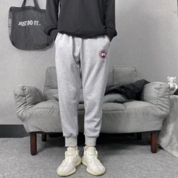 チノパン 大胆なチェックの人気トレンド カナダグース秋にはやる最新作を先取り  Canada Goose トレンドカラー秋冬セール