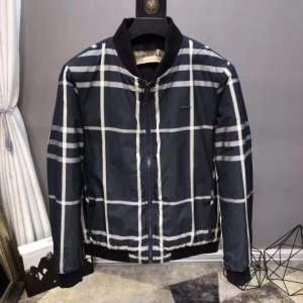バーバリー 2026秋断然ブランド推し2色可選  BURBERRY 秋こそ楽しめるアイテム ダウンジャケット メンズ  今年らしいおすすめ新品 2色可選