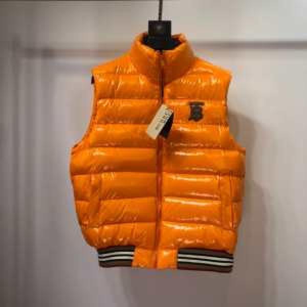 バーバリー 今から取り入れられるトレンド BURBERRY 気になる2026年秋のファッション ダウンジャケット メンズ 活躍するトレンドアイテム