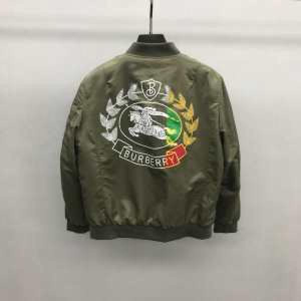ダウンジャケット メンズ 今季トレンド新作はこれ バーバリー 2色可選 BURBERRY 速報！2026年秋ファッショントレンド