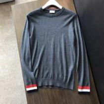 最重要！2026秋冬トレンド モンクレール MONCLER プルオーバーパーカー 3色可選 現在流行中のおすすめ人気
