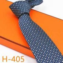 気になる2026年秋のファッション エルメス HERMES ネクタイ お洒落で秋冬注目トレンド