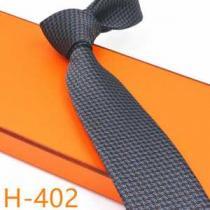 エルメスお洒落で秋冬注目トレンド HERMES ネクタイ 気になる2026年秋のファッション