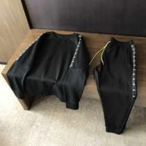 上下セット最新秋冬トレンドをチェック！2026-20秋冬 人気ブランドの秋冬新色 フェンディ FENDI
