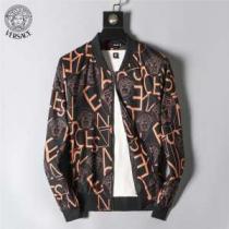 毎日はちょっとイイ秋冬新品 ヴェルサーチ VERSACE ブルゾン 2026-20秋冬トレンドファッション