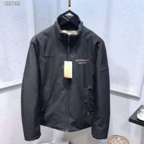 ダウンジャケット メンズ 秋冬コーデと相性がいい バーバリー 2026トレンド秋冬おすすめ安い BURBERRY おしゃれなファッションコーデ