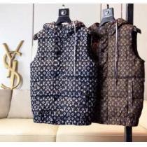 2色可選 秋冬ファッションコーディネート ルイ ヴィトン 最新トレンドコーデおすすめ LOUIS VUITTON 最重要！2026秋冬トレンド  メンズ ダウンジャケット