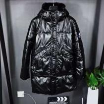 メンズ ダウンジャケット トレンド入り確実最新コレクション モンクレール MONCLER  活躍するトレンドアイテム