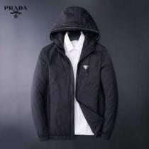 2026秋冬最重要アイテム プラダ ファッション上級者向け PRADA 素敵続くトレンド メンズ ダウンジャケット 人気の秋冬新作再登場