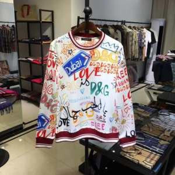Dolce&Gabbanaスウェットシャツ メンズ 新作 おすすめプリントロゴ  人気ランキングブラン ドルガバ パーカー コピー 安い 通販