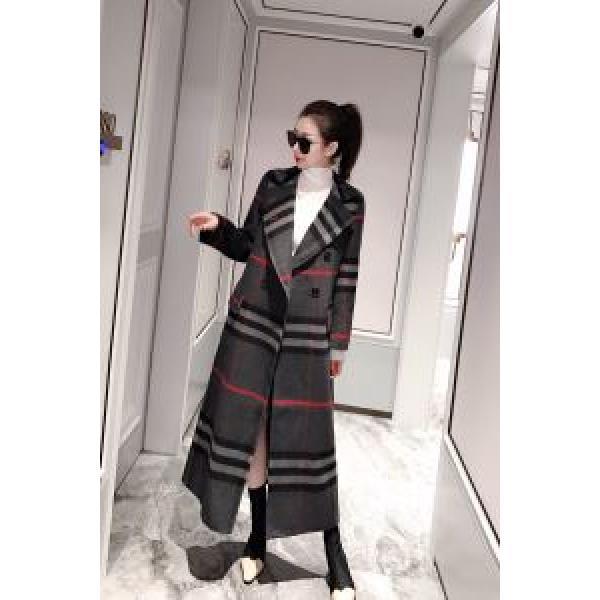おしゃれでおすすめ今季トレンド バーバリー BURBERRY 2026トレンドファッション新品 パーカー  今季トレンドをうまく取り