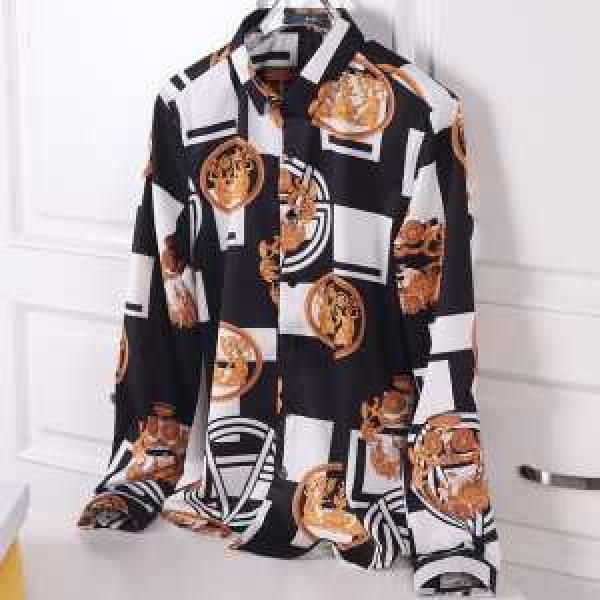 ヴェルサーチ VERSACE シャツ 秋冬にお世話になる定番 2026トレンドファッション新品