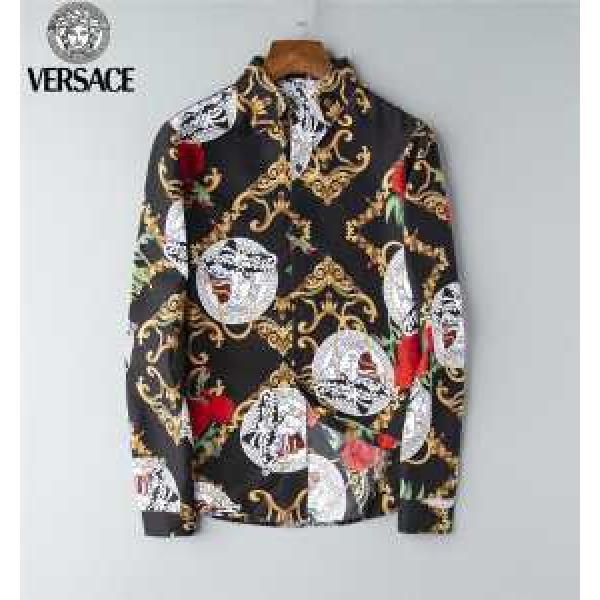 2026秋冬トレンドデザイン 人気ブランドの新作秋冬トレンド ヴェルサーチ VERSACE シャツ