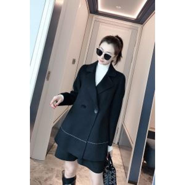 今年注目な新品セール　プラダ PRADA 秋冬とれんど新品目立ち　トッパーコート　2026秋冬最重要アイテム　2色可選