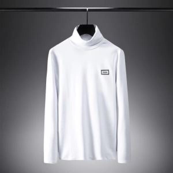 トレンド入り確実最新コレクション 2026秋冬トレンドアイテム プラダ PRADA 長袖Tシャツ