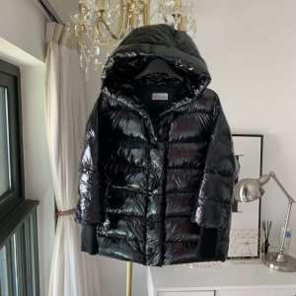 VALENTINO&times;MONCLERダウンジャケット メンズ コレクション ヴァレンティノ 2026クリスマス限定秋冬高級用防寒性