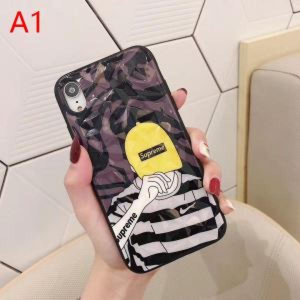 秋冬コーデと相性がいい 多色可選 スマートフォンケース 2026トレンド秋冬おすすめ安い シュプリーム SUPREME おしゃれなファッションコーデ.561.