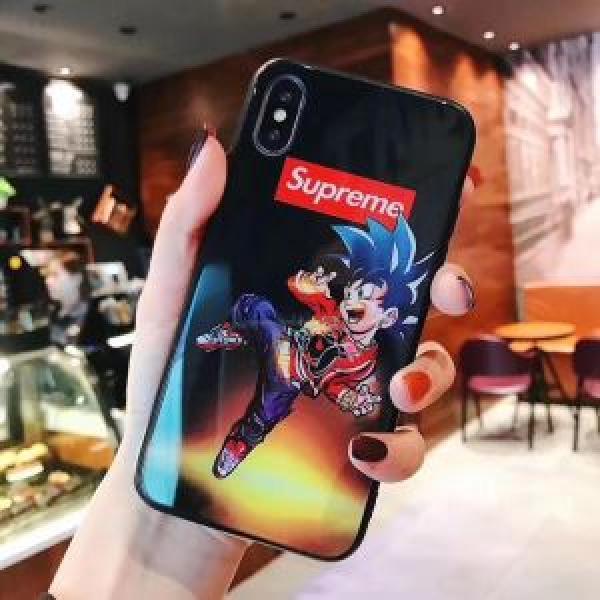 SUPREME  毎日はちょっとイイ秋冬新品 スマートフォンケース 2026秋冬流行ファション  シュプリーム ファッショントレンドを早速チェック.561.
