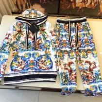 スウェットコットンセットアップ秋冬Dolce&Gabbana  TROPICAL KINGプリント新作パーカー上下ドルガバ スーパーコピー通販