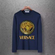 ヴェルサーチ VERSACE 長袖Tシャツ 4色可選 秋トレンドの新定番 【最新】2026年秋冬のトレンド速報