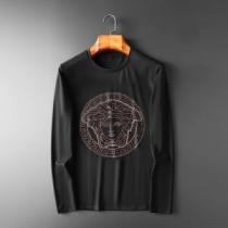 先取り 2026/2026秋冬ファッション 秋こそ楽しめるアイテム ヴェルサーチ VERSACE 長袖Tシャツ 2色可選