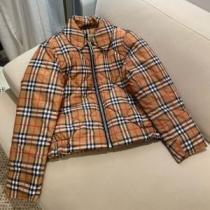 秋ファションのトレンド バーバリー BURBERRY 2026秋に注目したい  ダウンジャケット おしゃれさんはいち早く取り