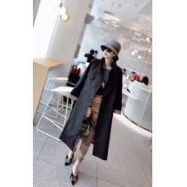 2色可選 秋冬から人気継続中 バーバリー BURBERRY シンプルに着こなしたい パーカー  最速2026秋冬トレンドブランド