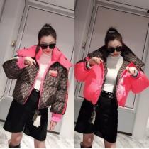 ダウンジャケット 普段使いもオフィスもOK　フェンディおすすめする注目トレンド　 FENDI　2026トレンドアイテム激安