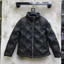 秋冬とれんど新品目立ち　ルイ ヴィトン 2026秋冬最重要アイテム　LOUIS VUITTON　ハーフコート　ファッション上級者向け