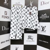 ルイ ヴィトン 2026トレンド秋冬おすすめ安い　LOUIS VUITTON　今年らしいおすすめ新品　上下セット　秋冬コーデと相性がいい