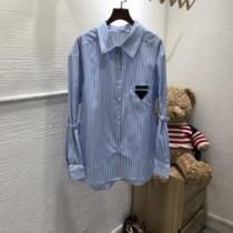 プラダ 最新トレンドコーデおすすめ　PRADA　2026-2026秋冬のファッション　シャツ　機能性が良くブランド新品