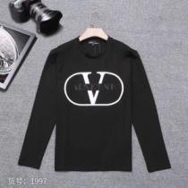 長袖Tシャツ 3色可選 2026-2026秋冬のファッション 人気ファッション雑誌でも掲載 ヴァレンティノ VALENTINO