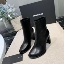レザーブーツ 今から取り入れられるトレンド アレキサンダーワン  気になる2026年秋のファッション  ALEXANDER WANG