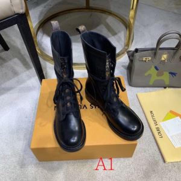 2色可選 ルイ ヴィトン2026秋に注目したい  LOUIS VUITTON 一番おしゃれ秋冬トレンド レザーブーツ おしゃれさんはいち早く取り