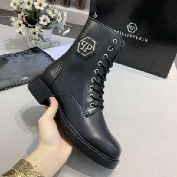 レザーブーツ 今年注目すべき秋冬ファッション フィリッププレインヒットする秋冬コレクション  PHILIPP PLEIN 2026トレンドアイテム激安