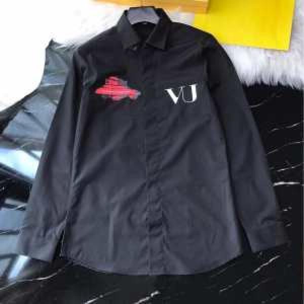 Valentino コレクション ヴァレンティノ 服 メンズ 2026/20存在感が強い今季人気色 カジュアル爽やか コーデ 長袖シャツ