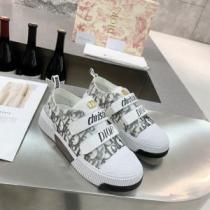 今年の秋冬のトレンド激安セール ランニングシューズ 2026-2026秋冬流行色紹介 ディオール DIOR 最新秋冬トレンドをチェック