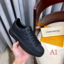 多色可選秋にこれがはやりそう ルイ ヴィトン 2026秋冬トレンド押さえておきたい LOUIS VUITTON ランニングシューズ 人気ブランドの秋冬新色